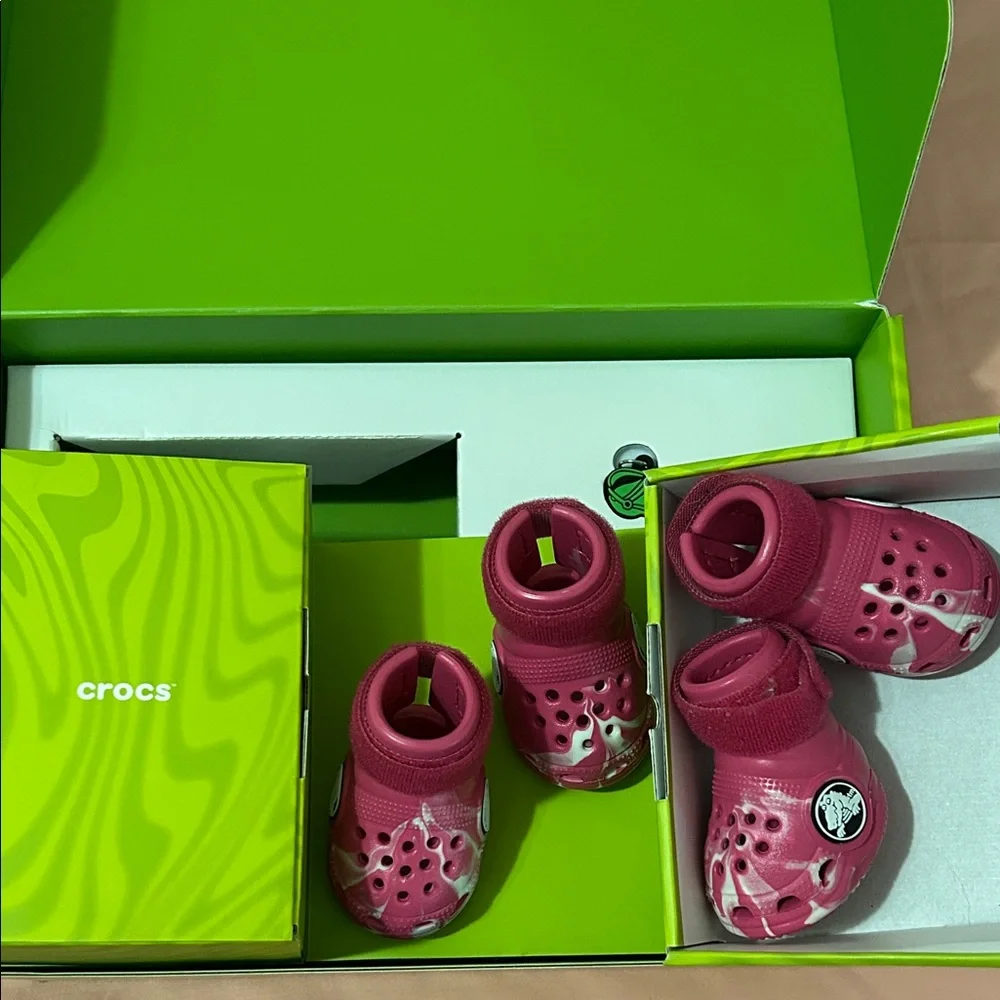 CROCS for Dogs Pink Marble Clog Sandals